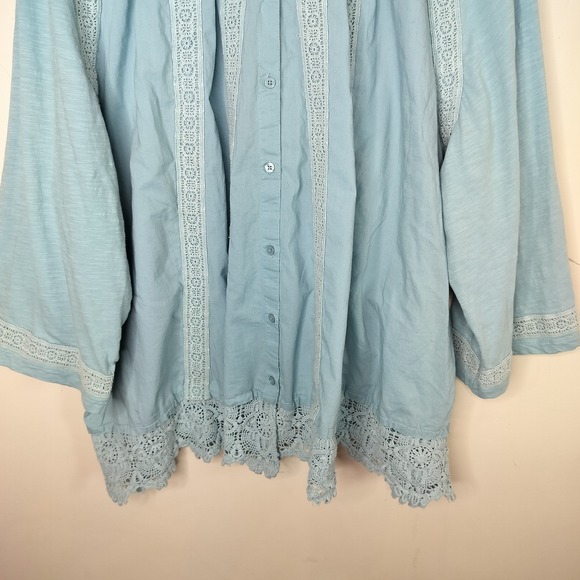 LOGO Lori Goldstein Lavish Button Up Shirt Crochet Lace Inset - Picture 3 of 11